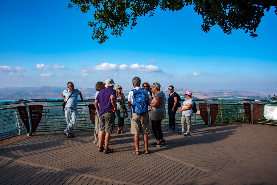 תצפית הר אדיר
צלם: ג׳ויליאן